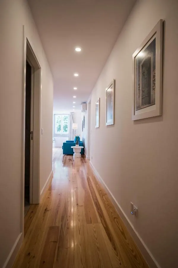 Sunshine House - Exclusive Apartment - Home By The Castle Lissabon