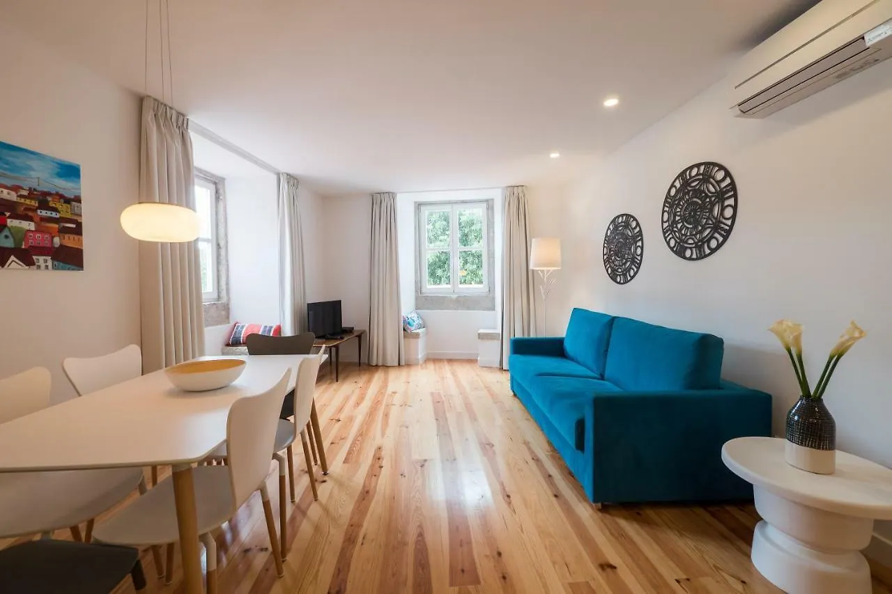 Sunshine House - Exclusive Apartment - Home By The Castle Lissabon