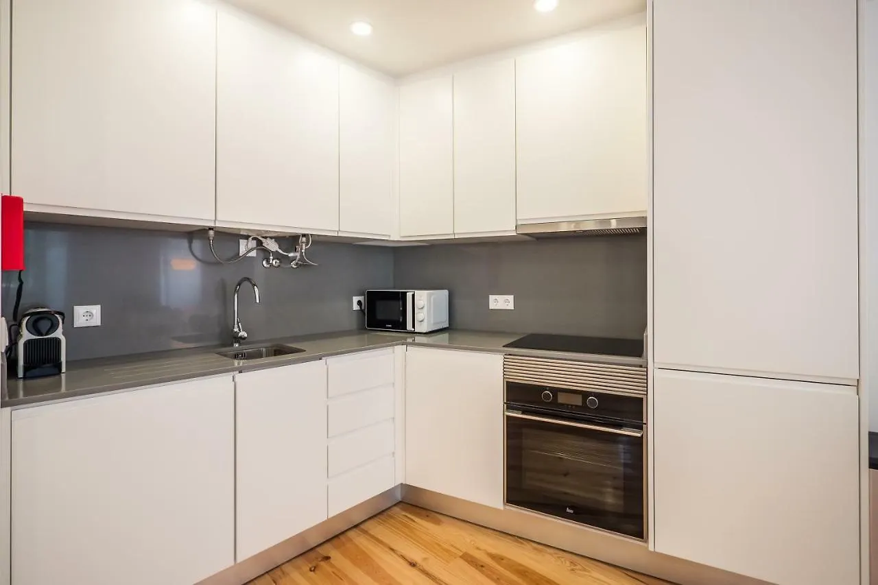 Sunshine House - Exclusive Apartment - Home By The Castle Lissabon